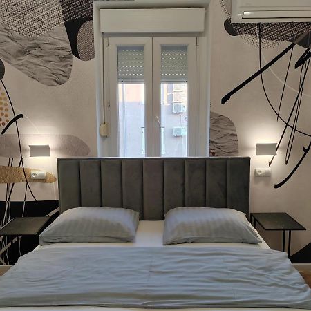 Town Square Apartment Ζαντάρ Εξωτερικό φωτογραφία
