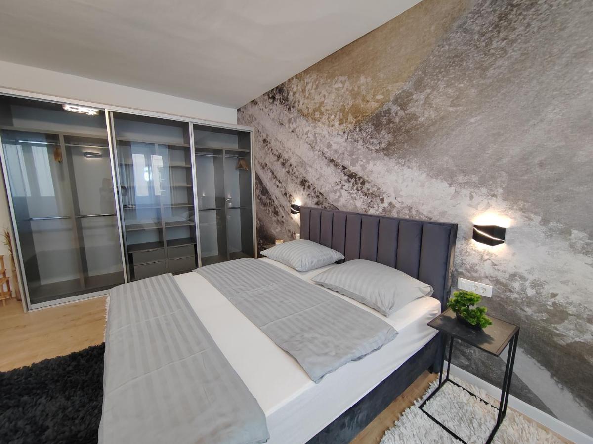 Town Square Apartment Ζαντάρ Εξωτερικό φωτογραφία